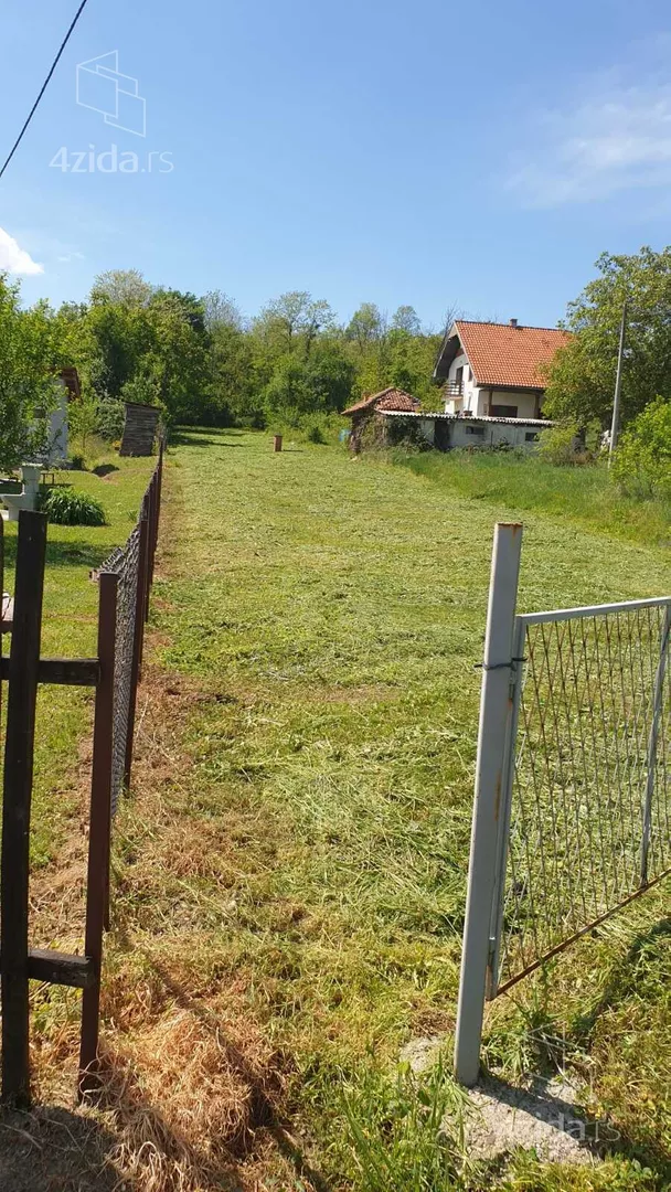 Građevinsko zemljište | 4zida
