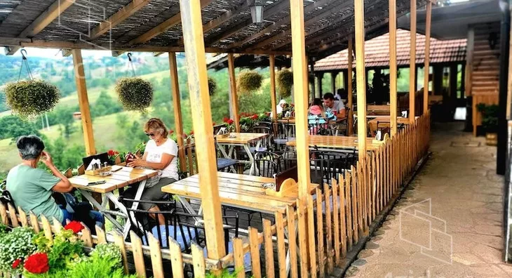 Ugostiteljski objekat | 4zida