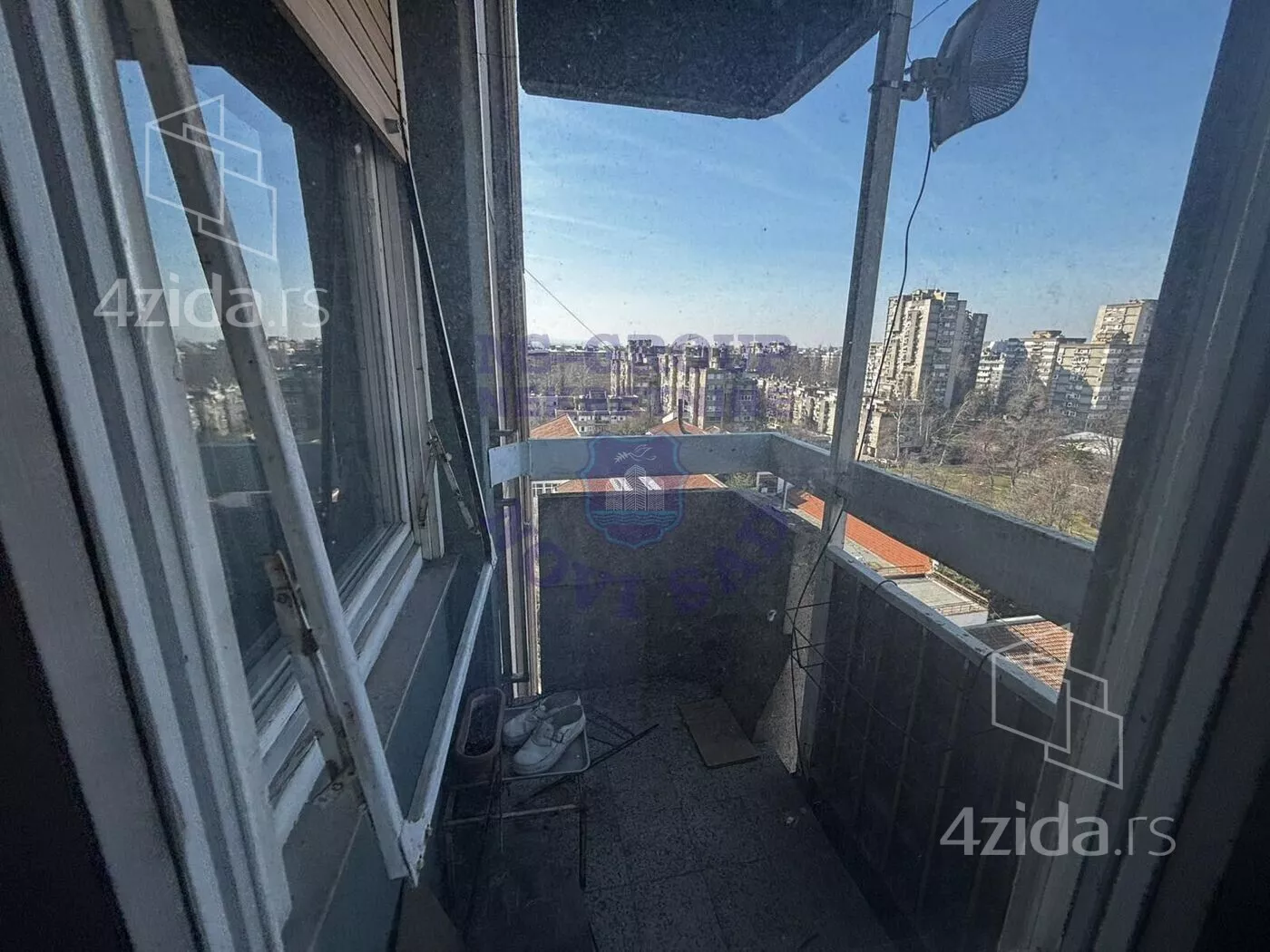 Dvoiposoban stan | 4zida