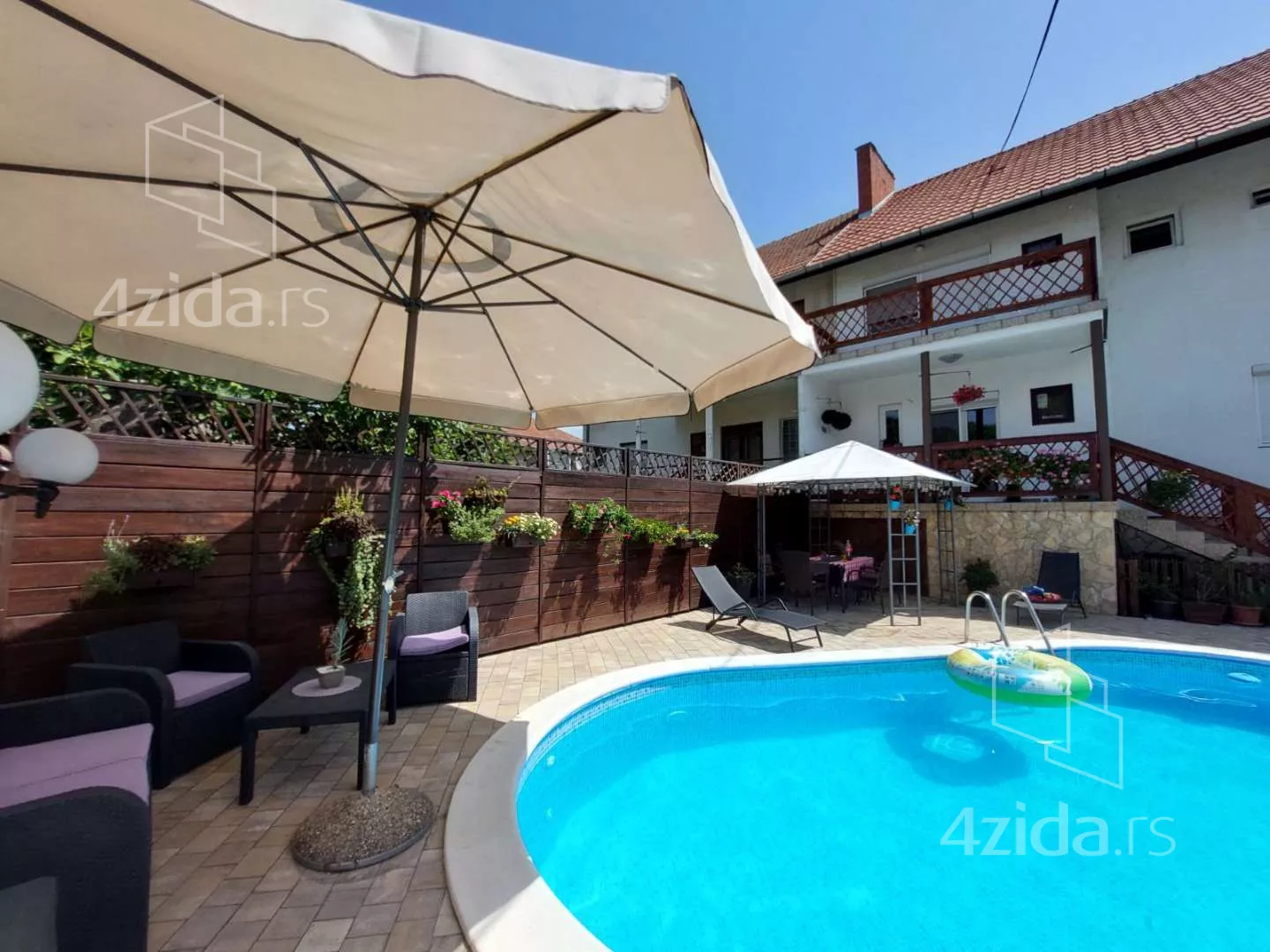 3-etažna kuća | 4zida