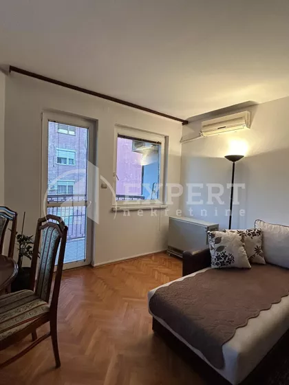 Pasterova | 4zida.rs