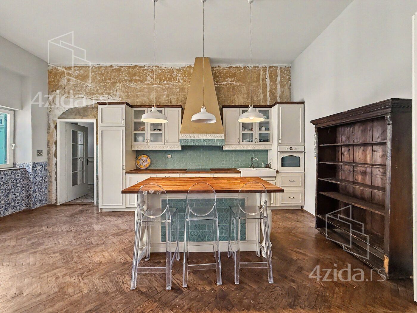 Местная площадь в аренду, Центр, 1.200€, 220m² — фото