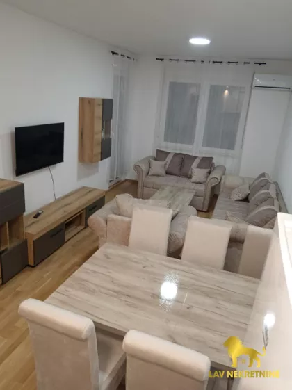 RUMENAČKI PUT | 4zida.rs