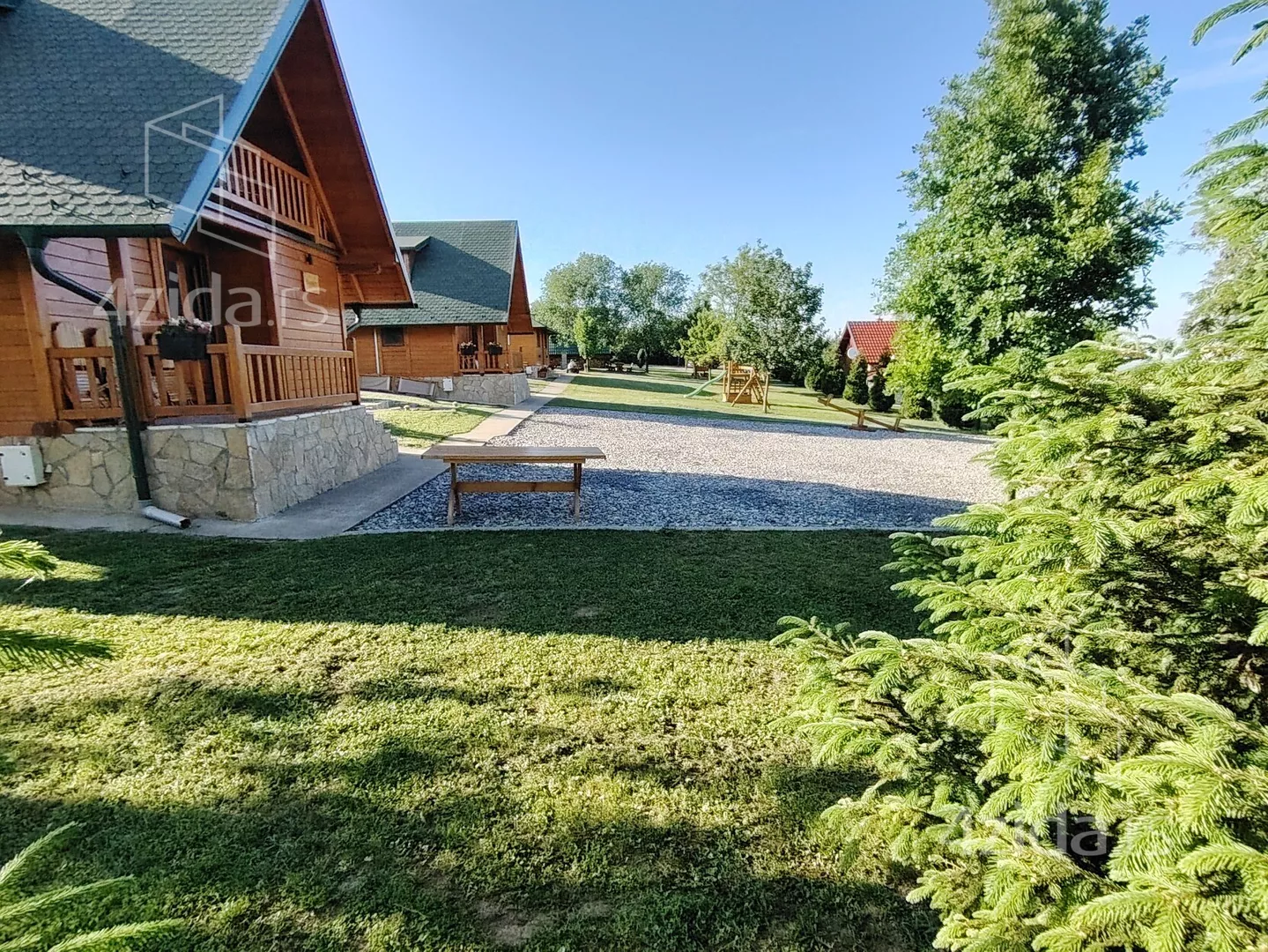 Turistički objekat | 4zida