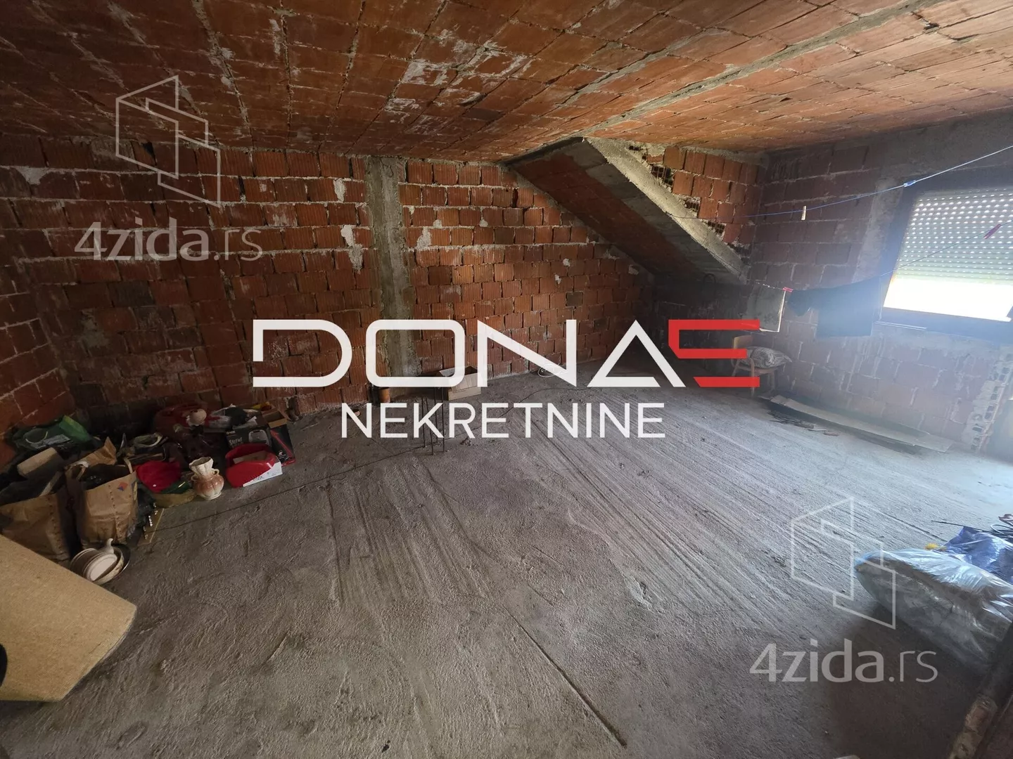 3-etažna kuća | 4zida