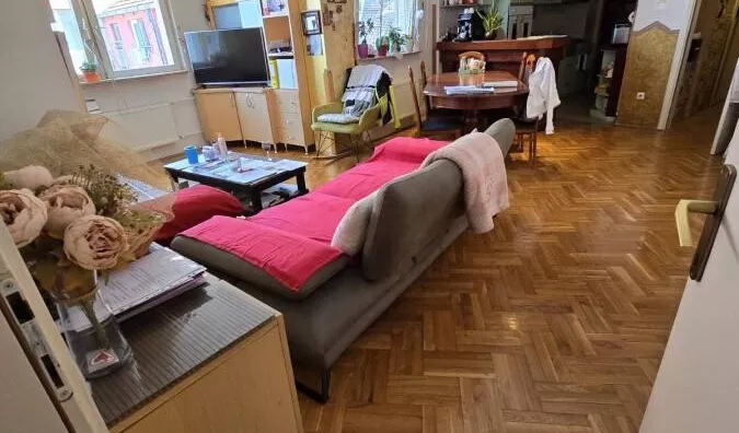 Četvoroiposoban stan | 4zida