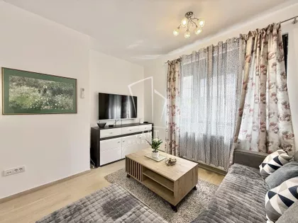 Karpoševa | 4zida.rs