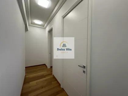 Nezvanog Junaka | 4zida.rs