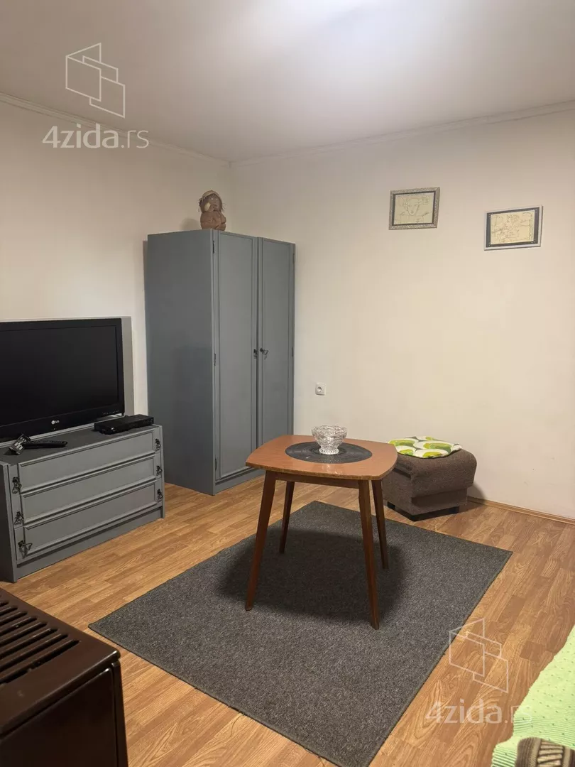 Jednosoban stan | 4zida