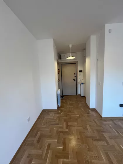 Bulevar Jna 33m | 4zida.rs