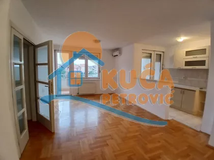 Romanijska | 4zida.rs