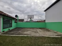 Poslovna zgrada | 4zida