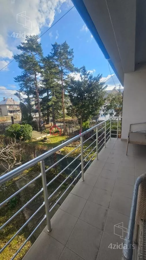 Osmosoban stan | 4zida