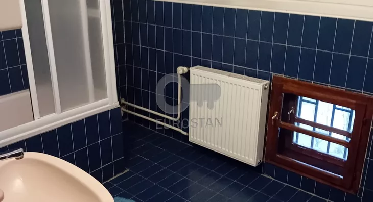 Šestoiposoban stan | 4zida