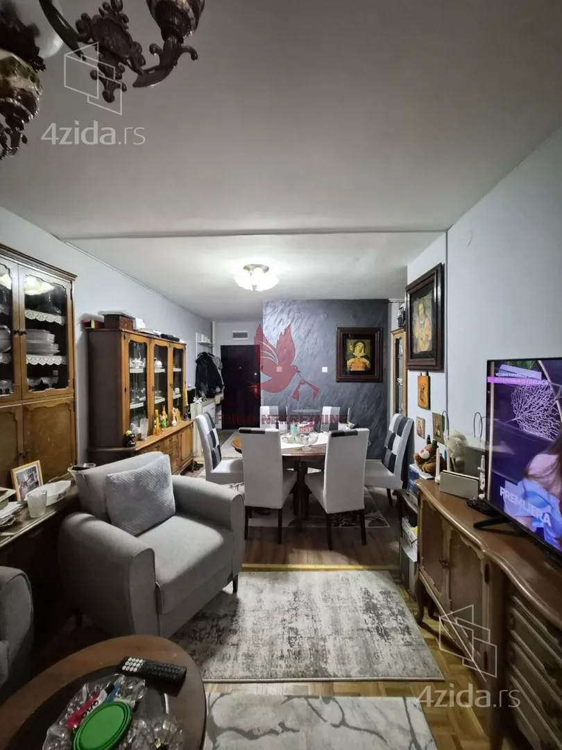 Četvorosoban stan | 4zida
