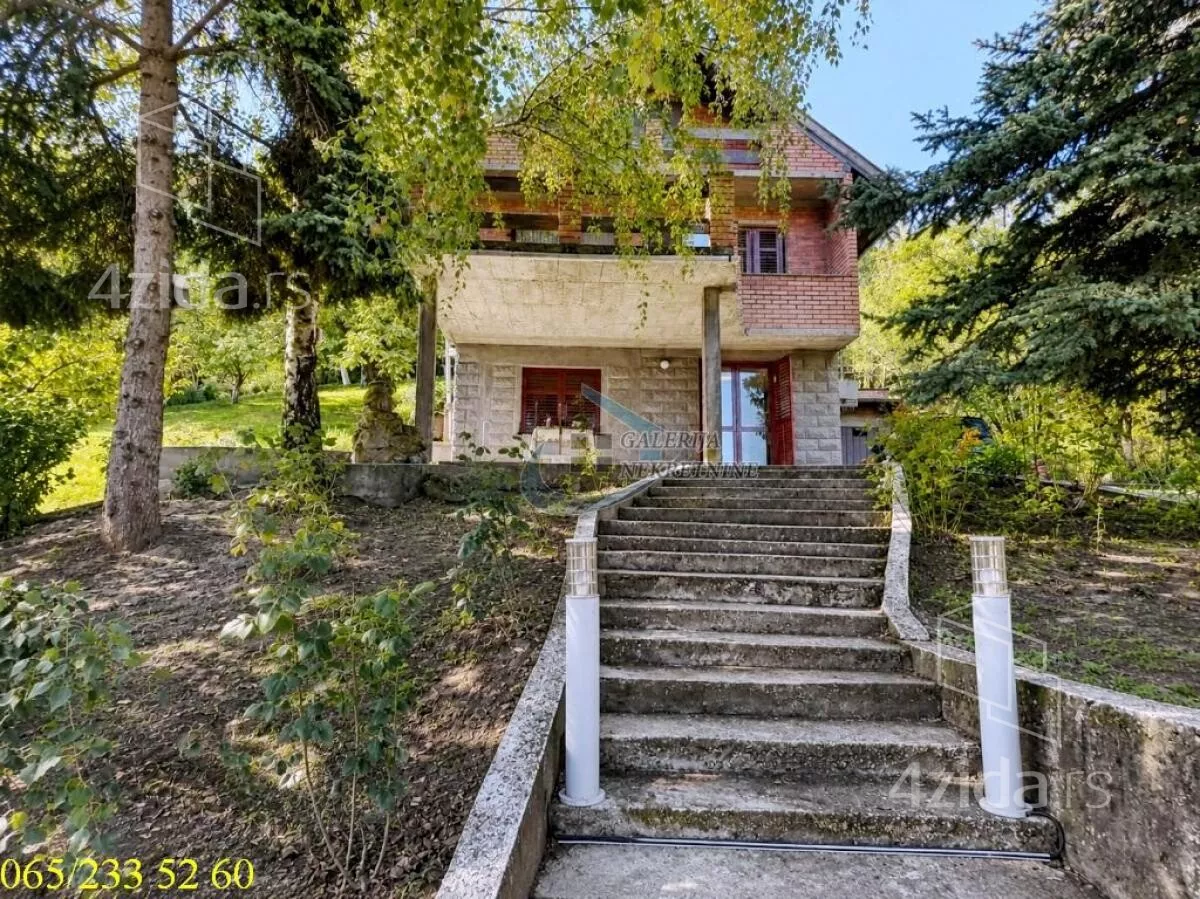 Kuća | 4zida