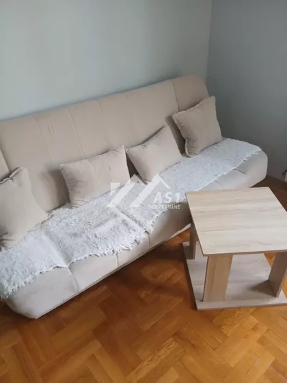 Bulevar Cara Lazara | 4zida.rs