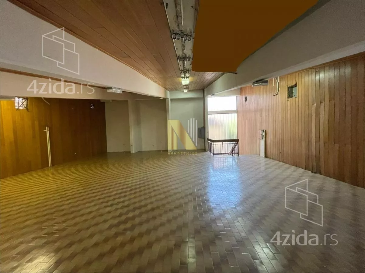 Poslovni prostor | 4zida