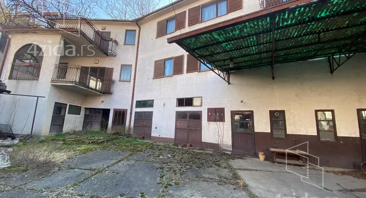 3-etažna kuća | 4zida