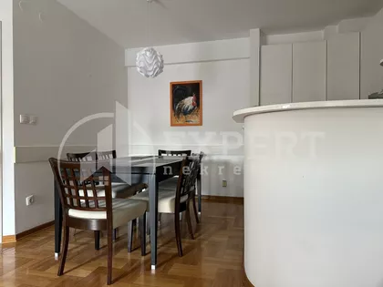 Prvomajska | 4zida.rs