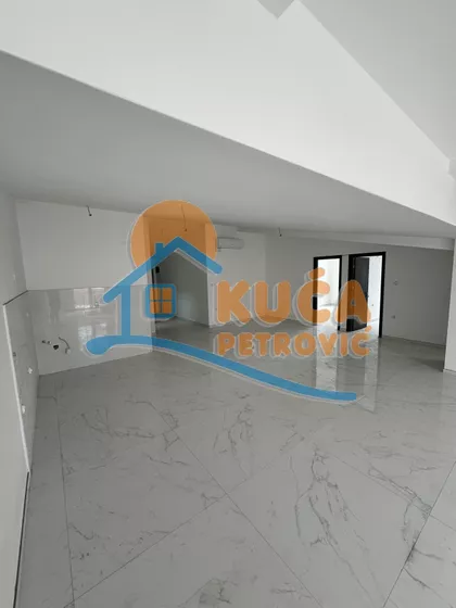 Vizantijski bulevar | 4zida.rs