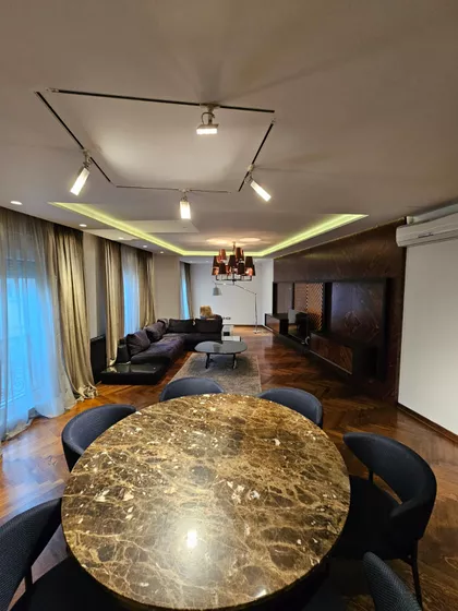 Patrijarha Varnave | 4zida.rs