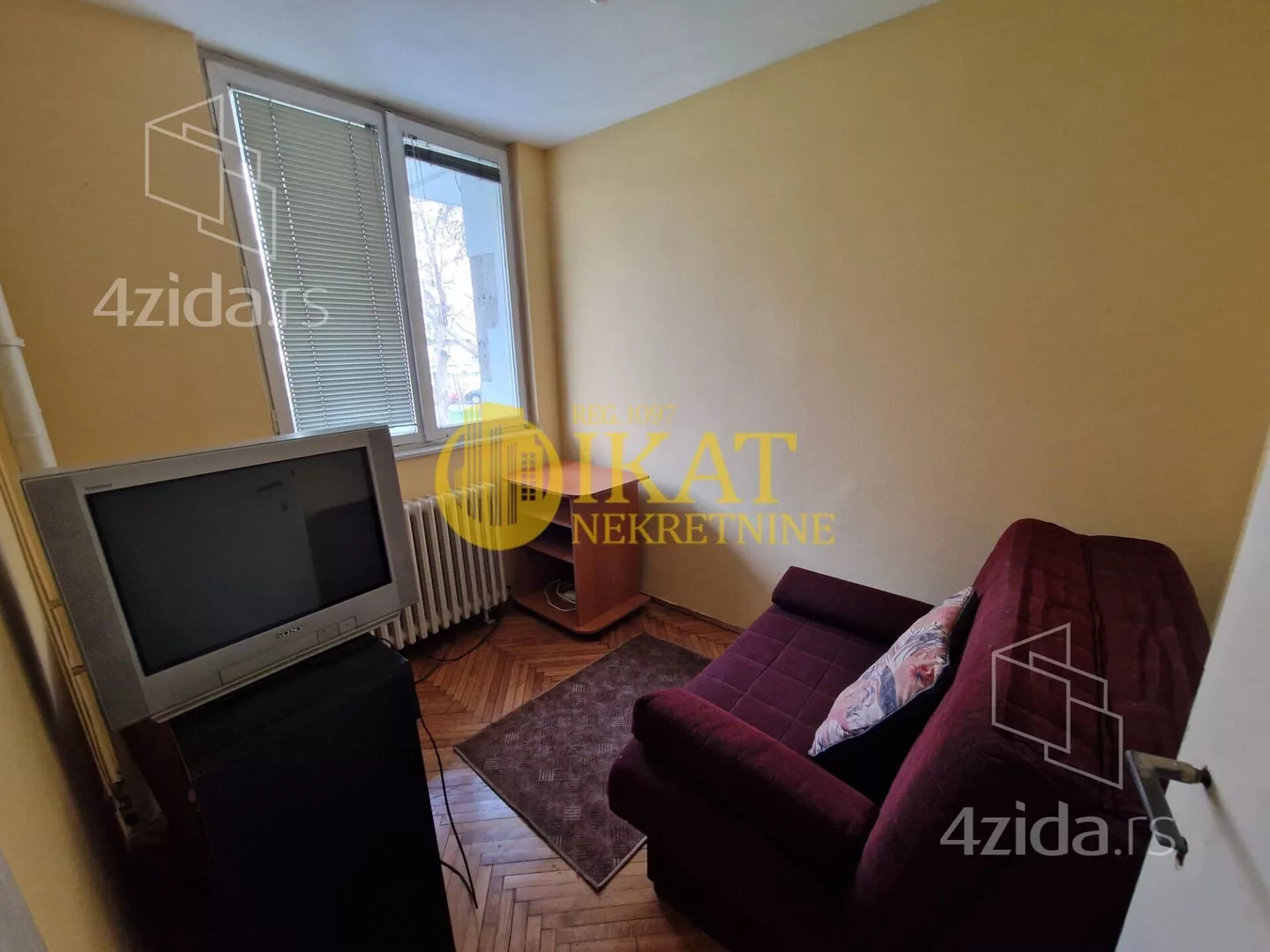 Jednoiposoban stan | 4zida