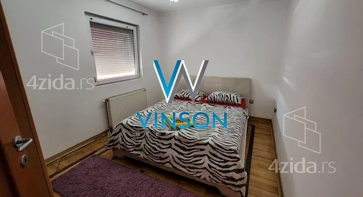 Četvoroiposoban stan | 4zida