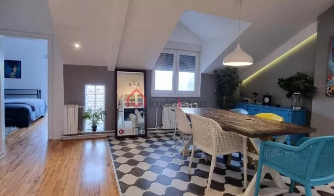 Sedmosoban stan | 4zida