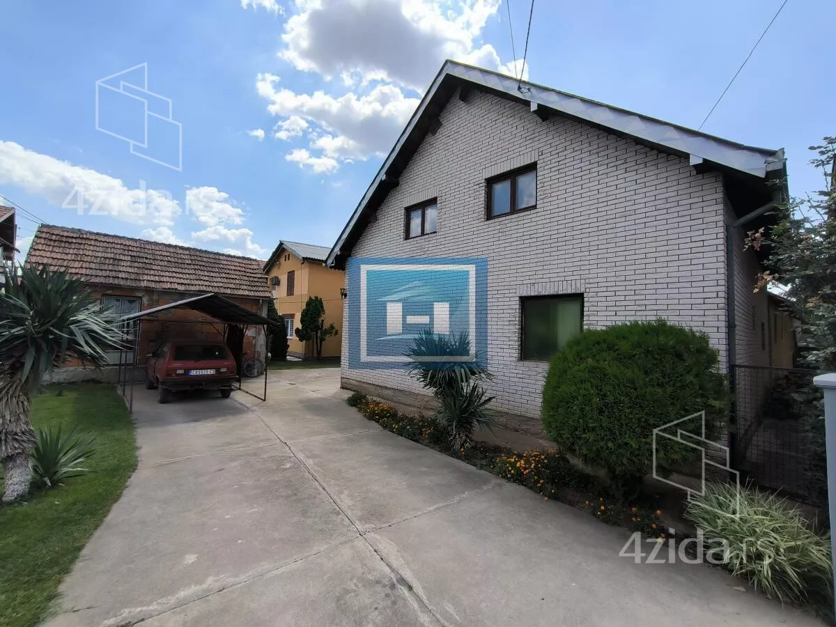 Kuća | 4zida