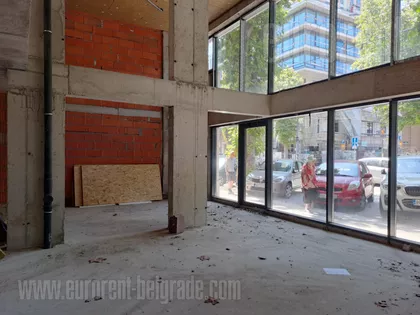 DONJI DORĆOL | 4zida.rs