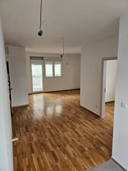 Nine Kirsanove | 4zida.rs