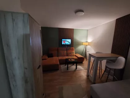 Квартира в аренду · 30 m² · Čair, Medijana, Gradske lokacije, Niš