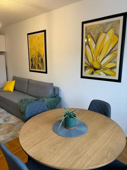 Socijalno | 4zida.rs