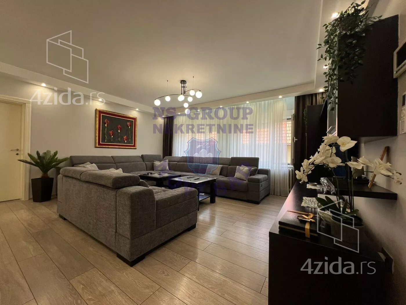 Četvorosoban stan | 4zida