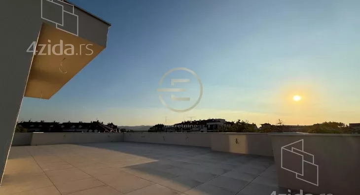 Petosoban stan | 4zida