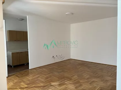 Novo Naselje | 4zida.rs