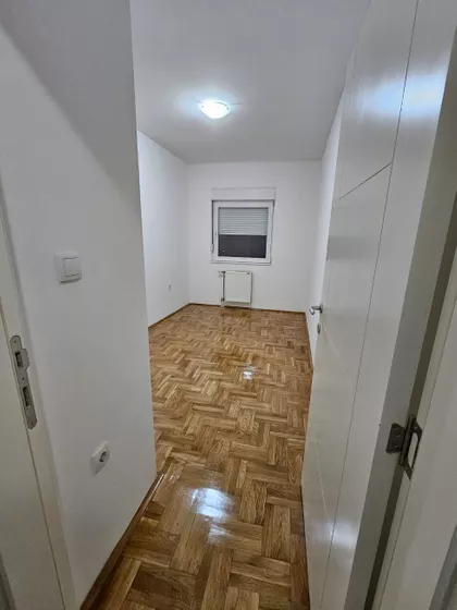 Dr Svetislava Kasapinovića 4 | 4zida.rs