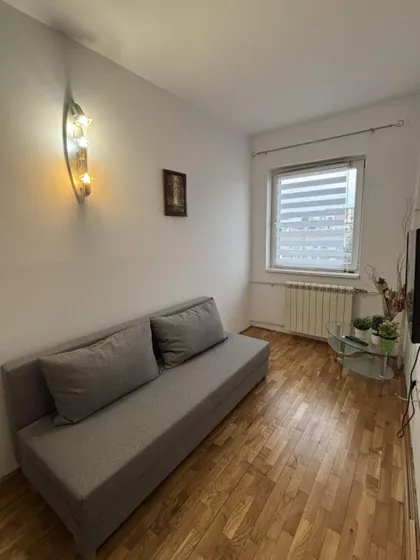 Južni Bulevar | 4zida.rs