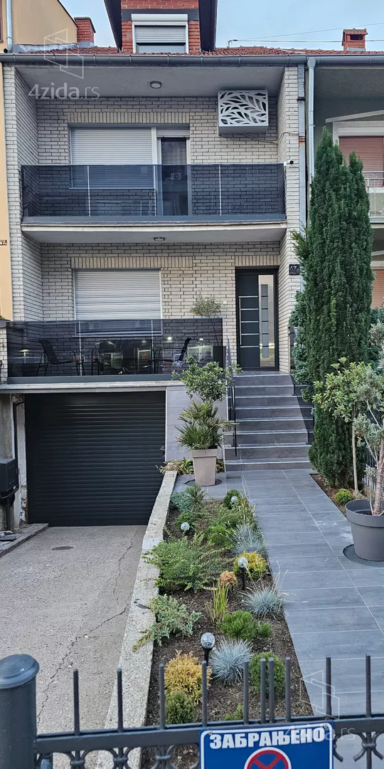 4-etažna kuća | 4zida