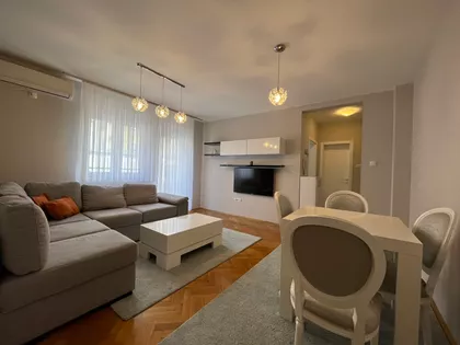 Zorana Petrovića 13 | 4zida.rs