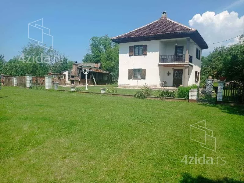 2-etažna kuća | 4zida