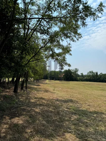 Rogača | 4zida.rs
