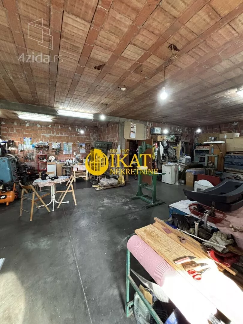 3-etažna kuća | 4zida