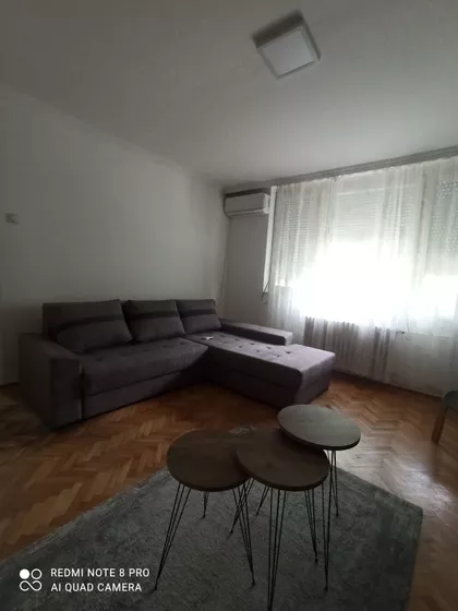 Šumska 7 | 4zida.rs