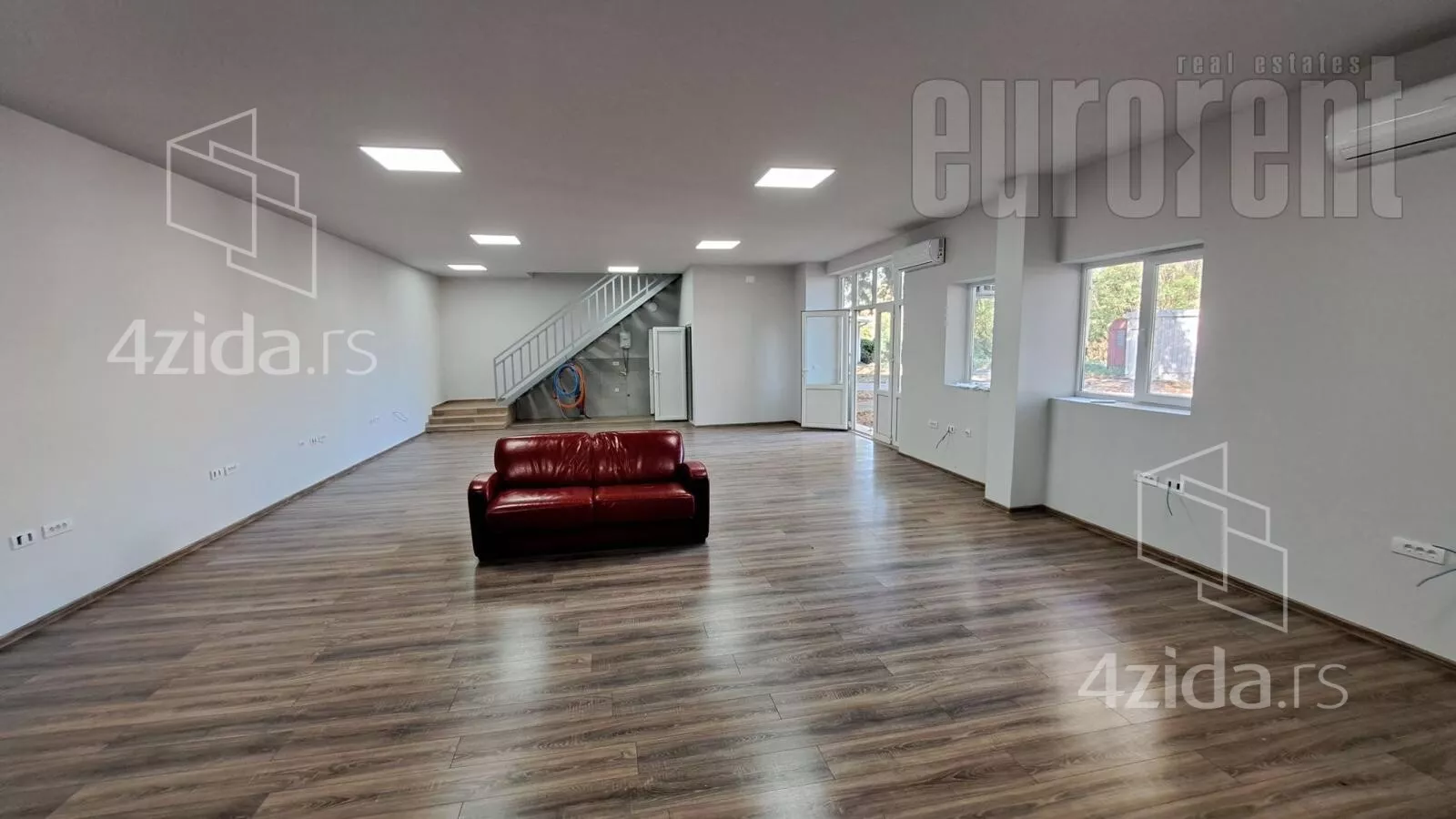 Poslovni prostor | 4zida