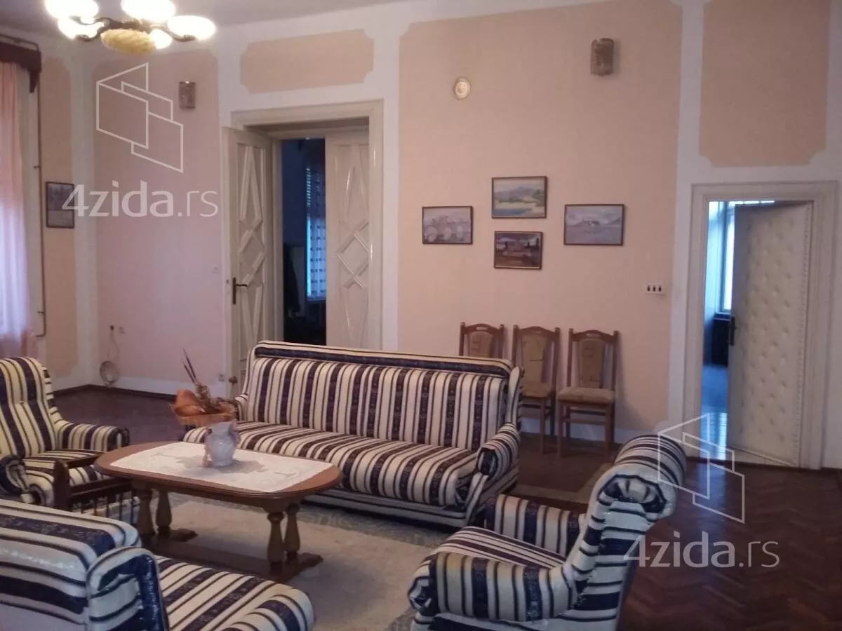Kuća | 4zida