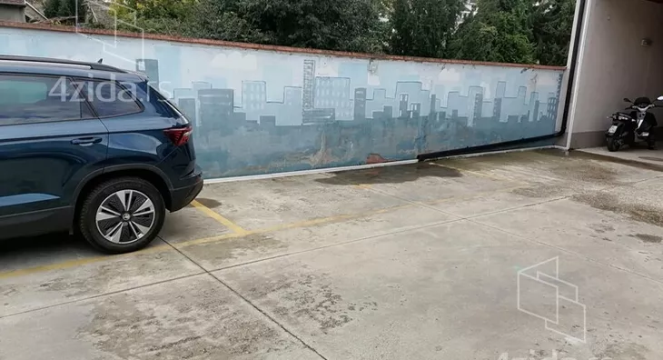 Parking | 4zida