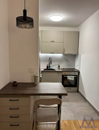 Novo Naselje | 4zida.rs