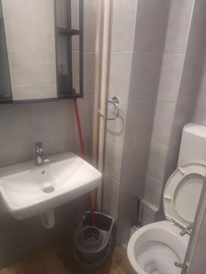 Ustanička | 4zida.rs